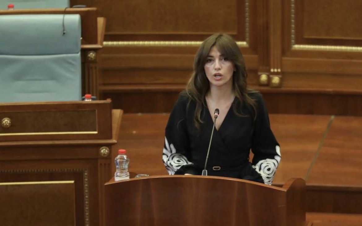 KGJK refuzon kthimin e gjyqtarëve serbë – Haxhiu e mirëpret vendimin
