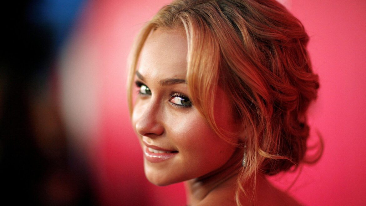 Zbulohet arsyeja tronditëse pas ndarjes nga jeta të Hayden Panettiere? Dyshohet se mori një substancë të rëndë
