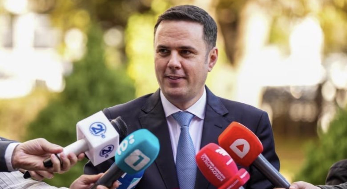 Kriza politike në Kosovë: 6 deputetë të LDK-së kundër Sejdiut, rrezikohen zgjedhjet e reja