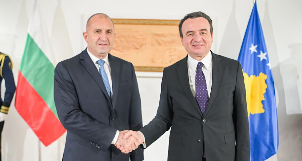 Bullgaria sinjalizon mbështetje për Kosovën, Radev kërkon takim me Kurtin