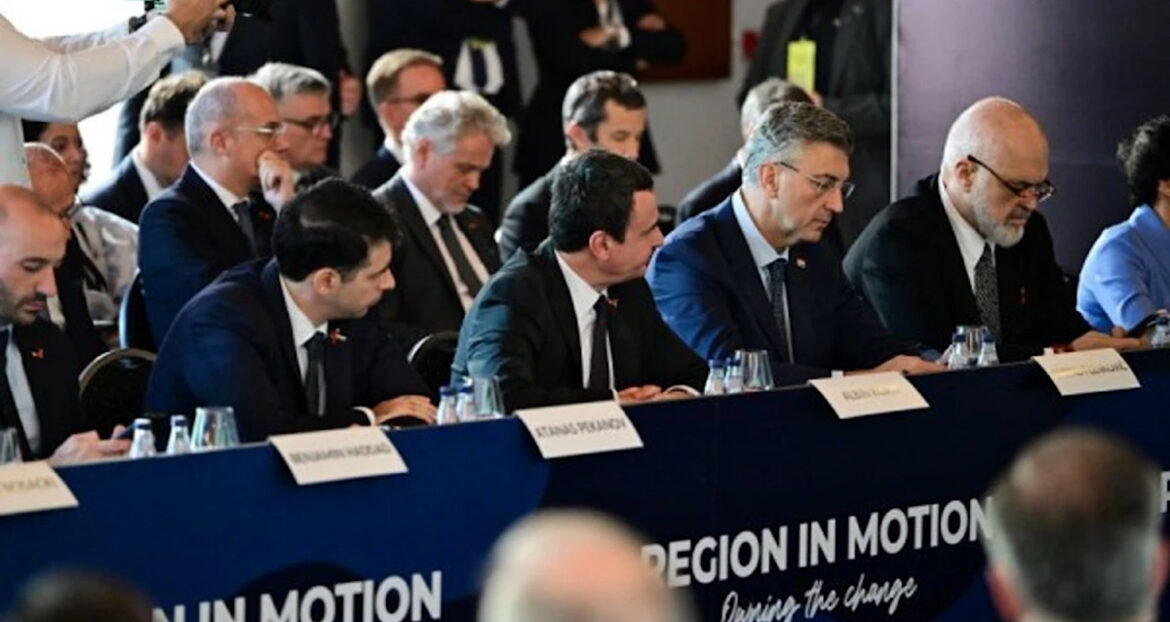 Kurti në Budva: Kosova kërkon hapa drejt BE-së dhe NATO-s, kritika Serbisë për Radoiçiqin