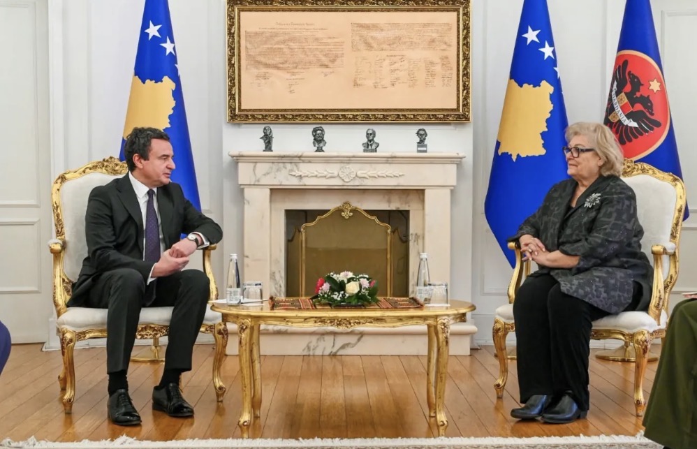 Shiroka-Pula takohet me Kurtin: Presidentja e re premton bashkëpunim të ngushtë me Qeverinë