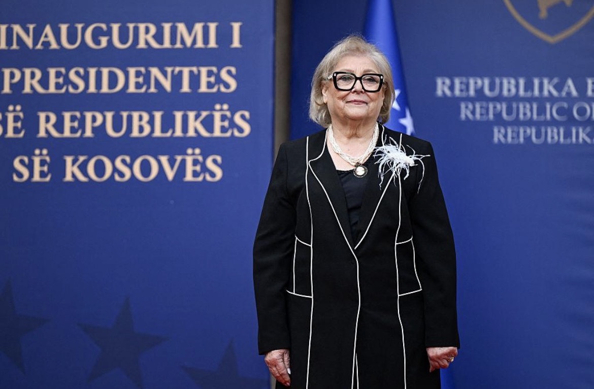Presidentja u bën thirrje shqiptarëve të Luginës të votojnë