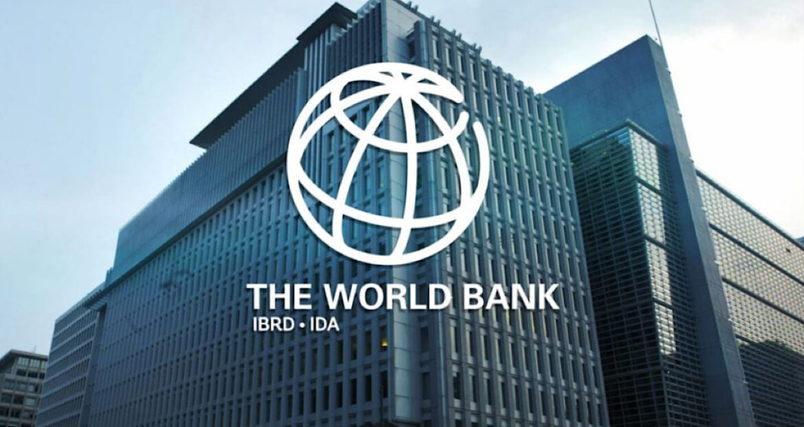 Banka Botërore ul parashikimin për Kosovën: Ekonomia pritet të rritet 3.6% gjatë vitit 2026